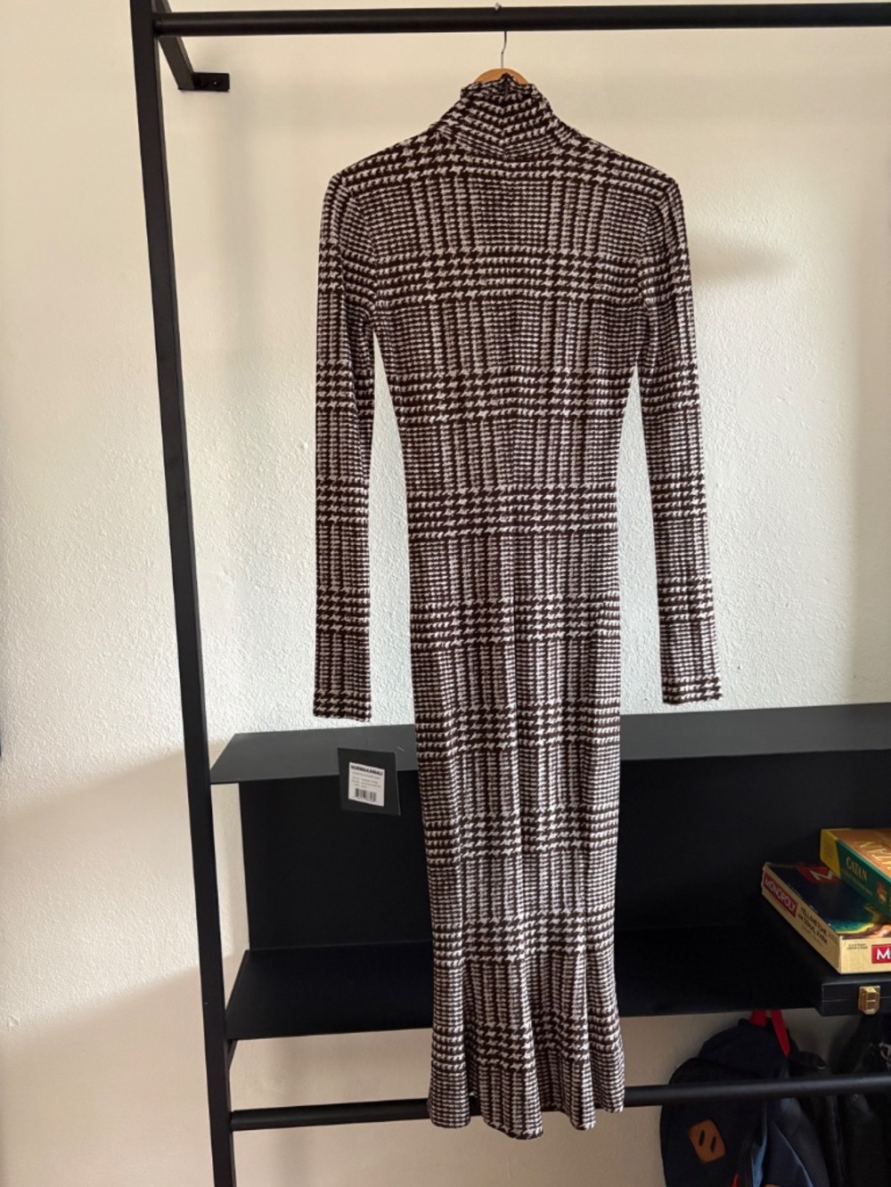 NORMA KAMALI Houndstooth Long Sleeve Turtle Fishtail Midi Dress Chocolate Plaid - Picture 4 of 5